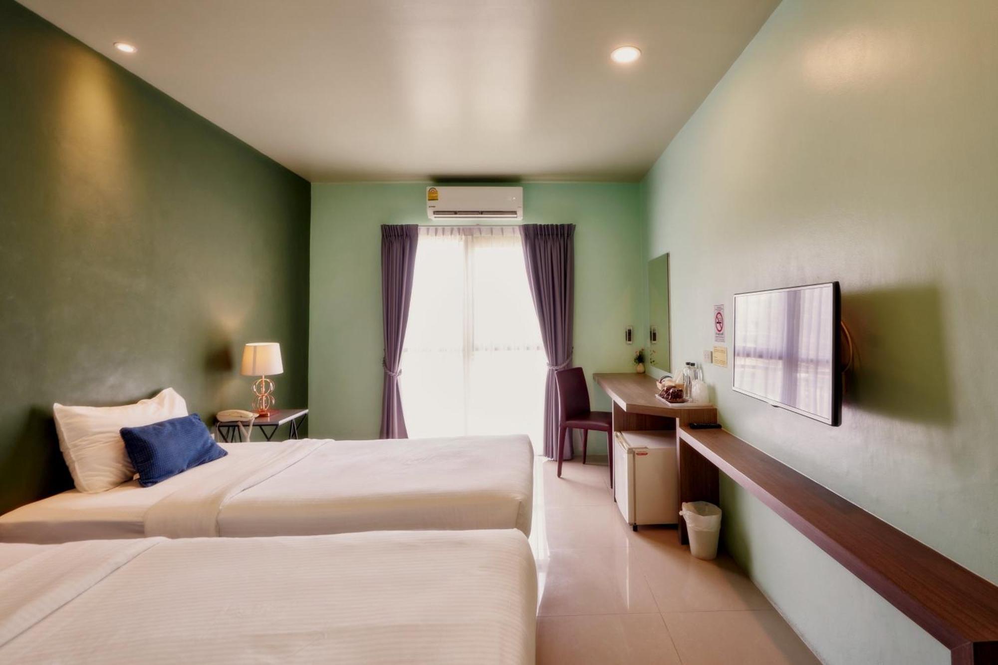 Hotel H Phrasing 3*